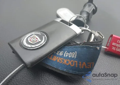 2010 Cadillac Srx Performance Collection z USA, uszkodzony, nr VIN 3GYFNEEY4AS638148